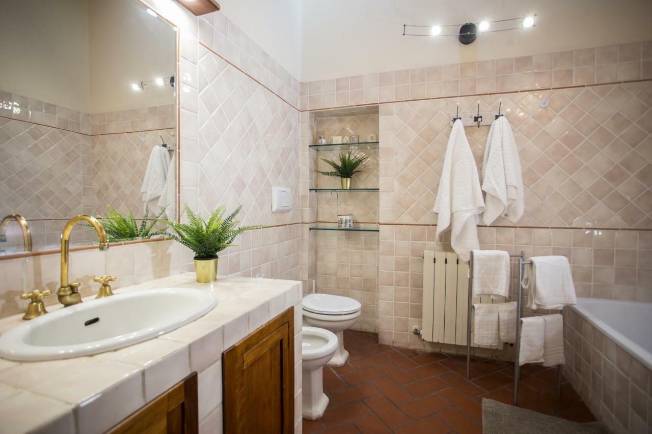 Il Cuore Di Lucca Apartment Екстериор снимка